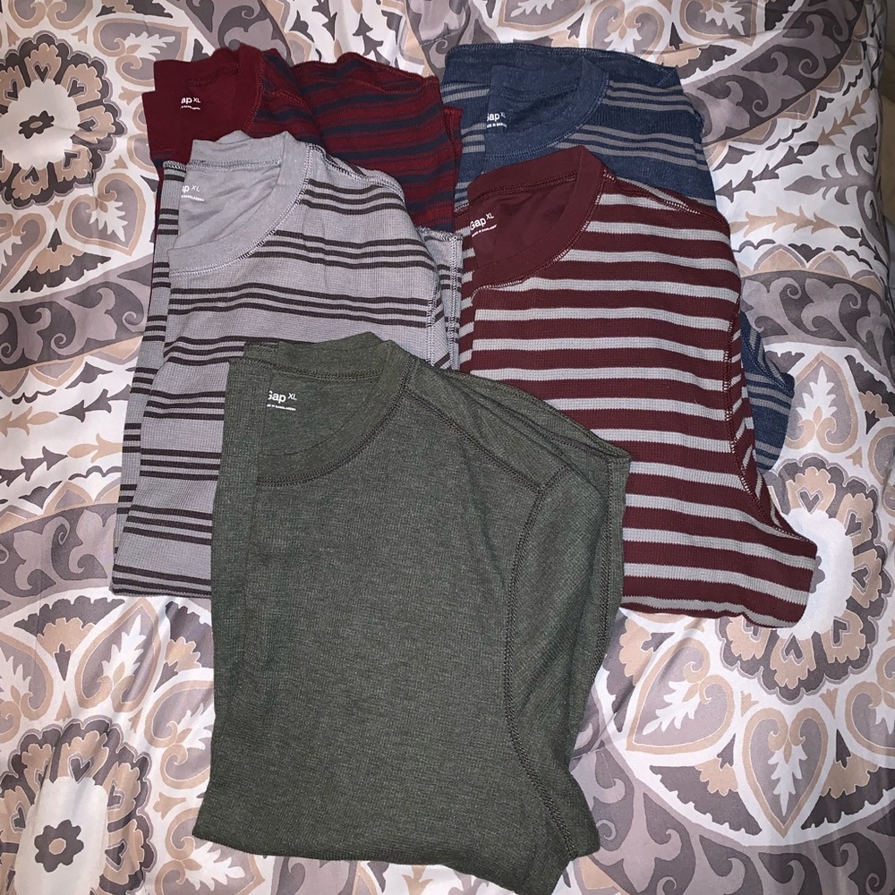Lot of 5 Men’s XL Gap Thermal Style Shirts